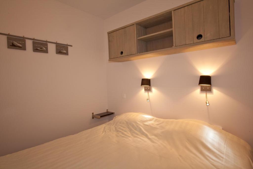 Residence Le Bois Flotte Merville-Franceville-Plage Quarto foto