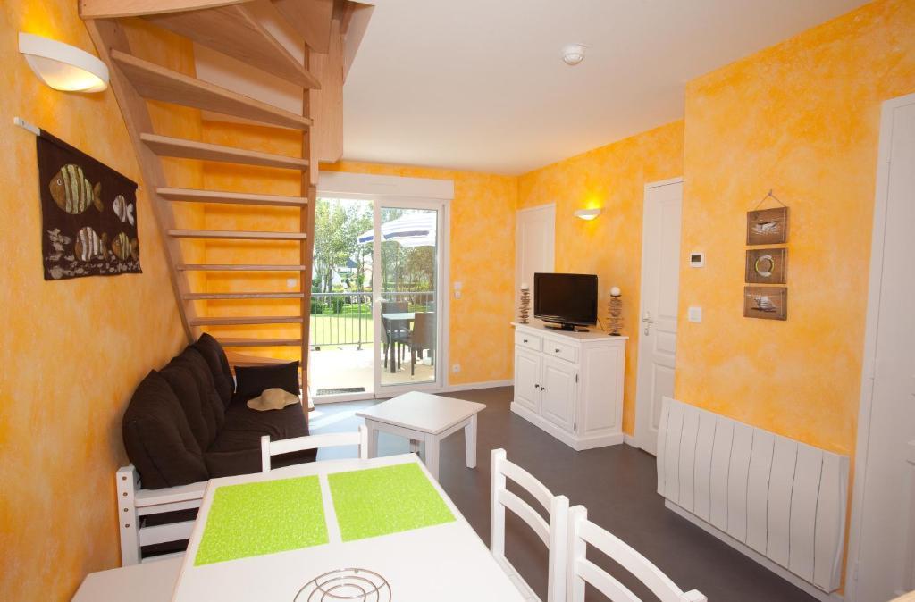 Residence Le Bois Flotte Merville-Franceville-Plage Quarto foto
